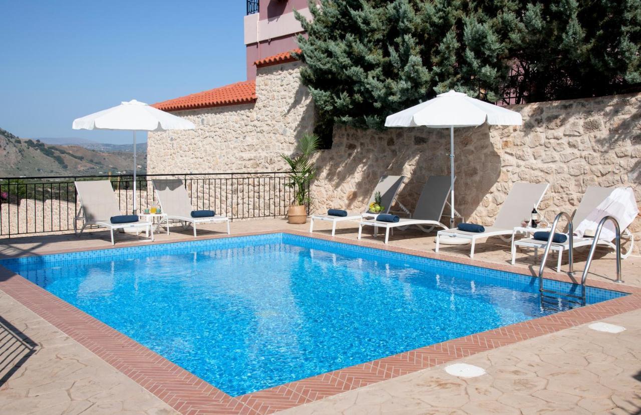 Villa Kermes Heated Pool Kournás Buitenkant foto